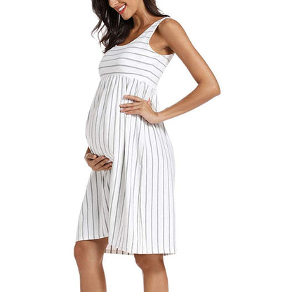 Éclat Striped Maternity Dress